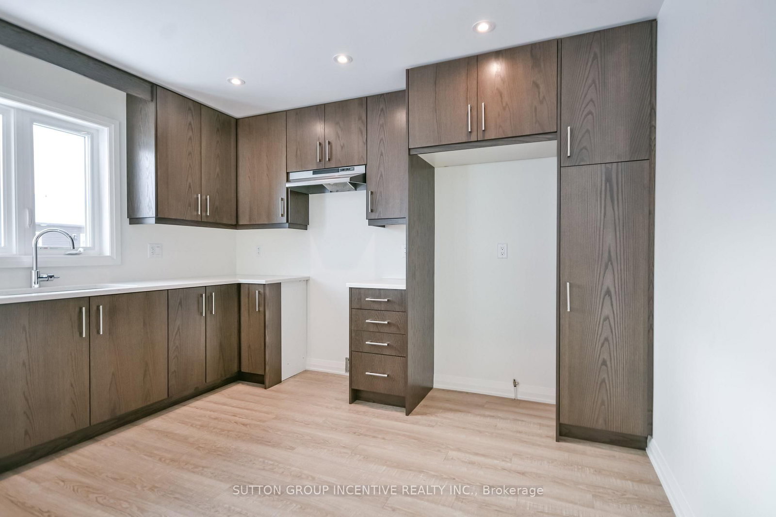 47 Harold Avenue • Severn, ON photo 31