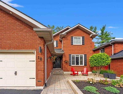 18 Florence Park Road • Barrie, ON photo 5