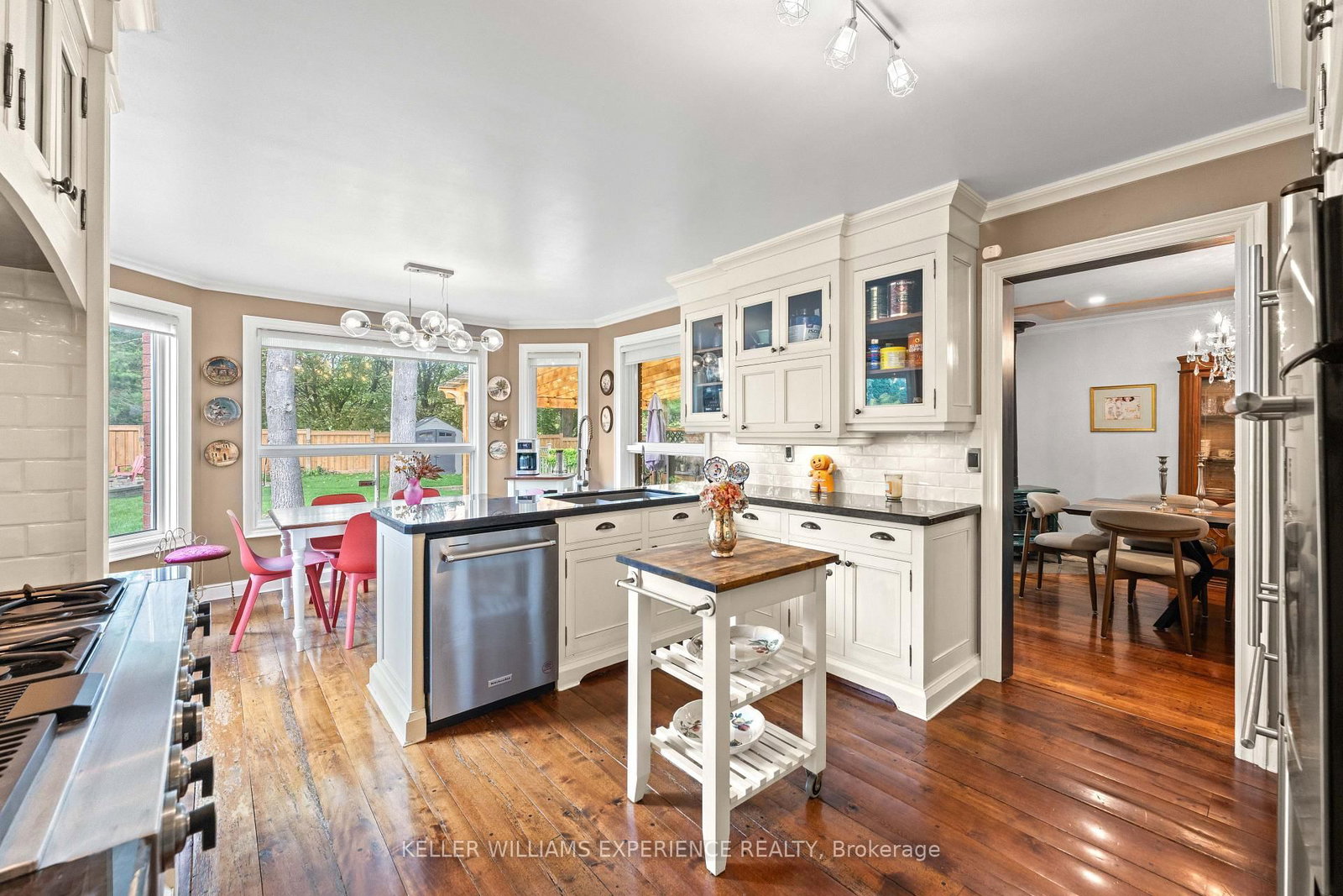 18 Florence Park Road • Barrie, ON photo 8