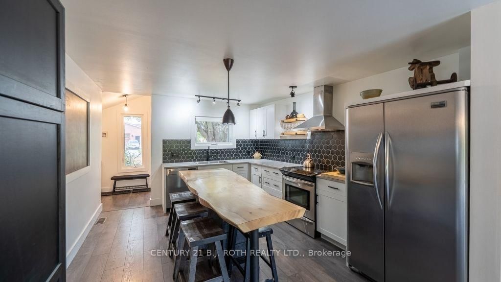 8101 Kings River Road • Ramara, ON photo 6