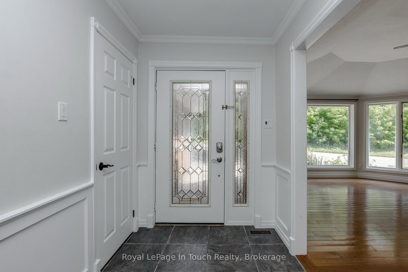 88 Church Street • Penetanguishene, ON photo 11
