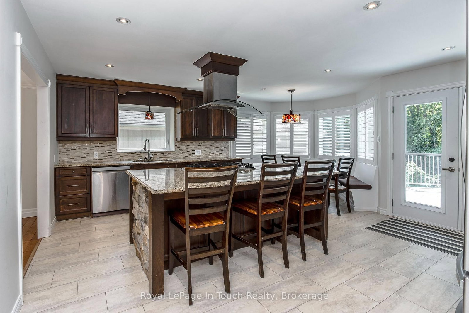 88 Church Street • Penetanguishene, ON photo 14