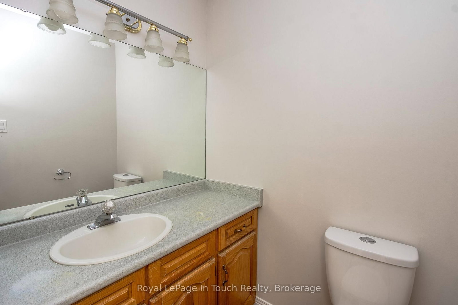 88 Church Street • Penetanguishene, ON photo 28