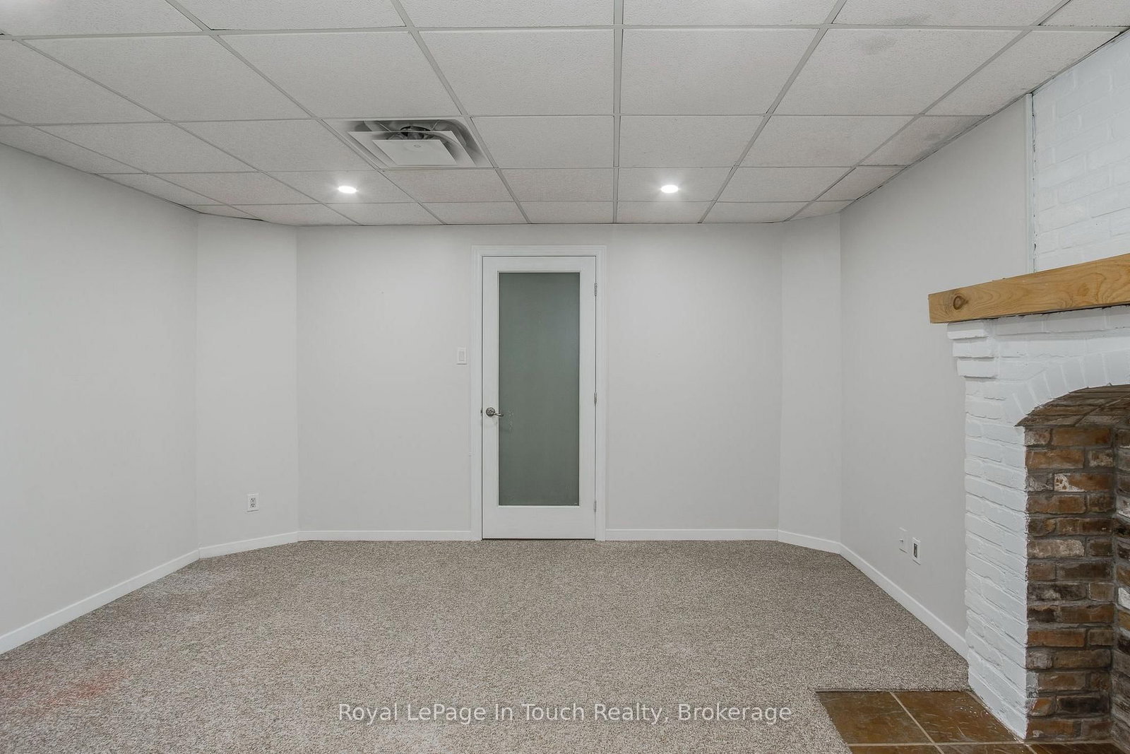88 Church Street • Penetanguishene, ON photo 35