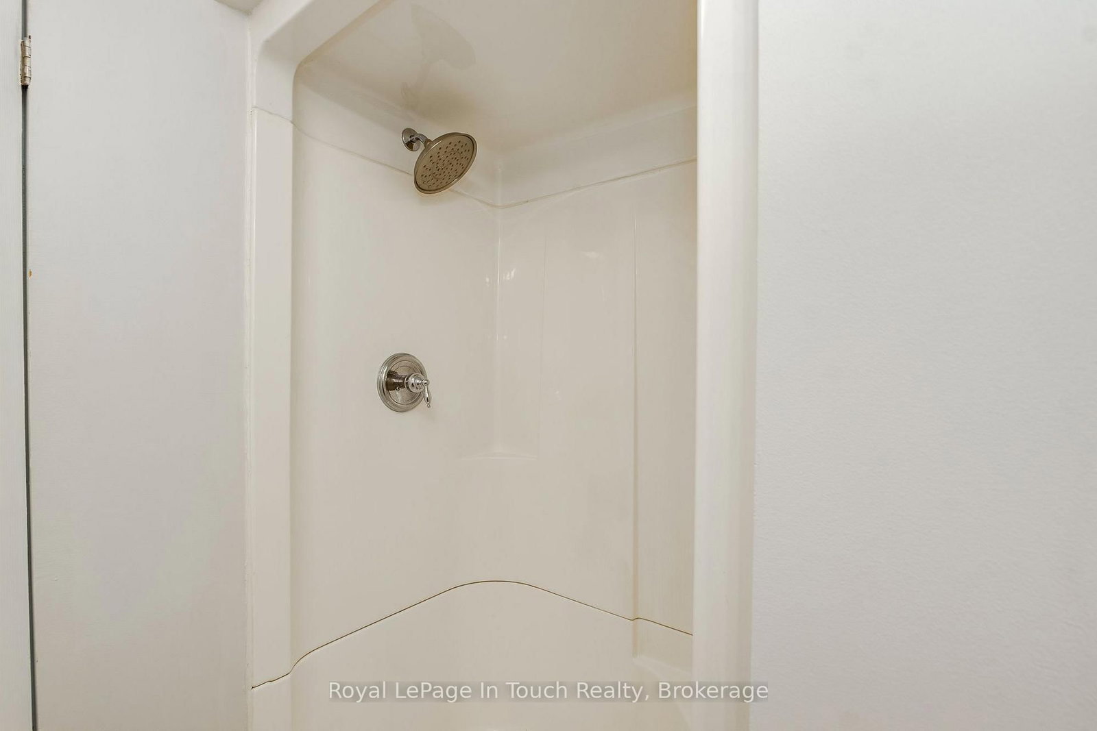 88 Church Street • Penetanguishene, ON photo 39