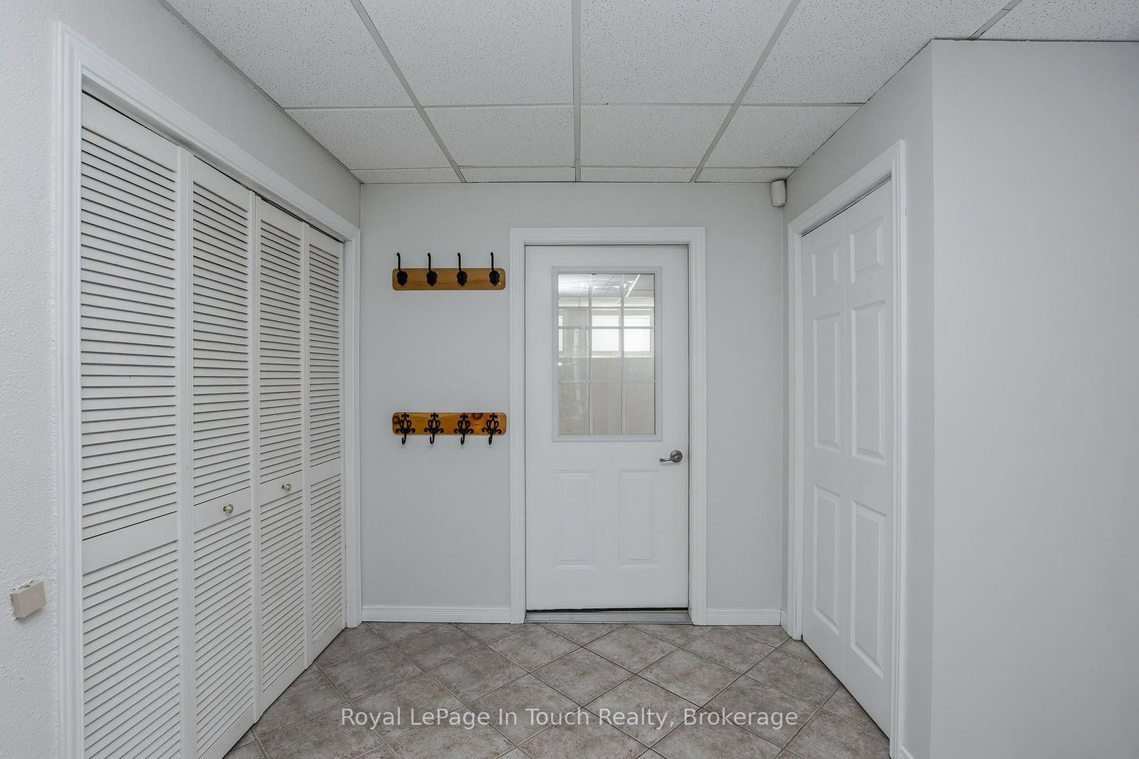 88 Church Street • Penetanguishene, ON photo 40