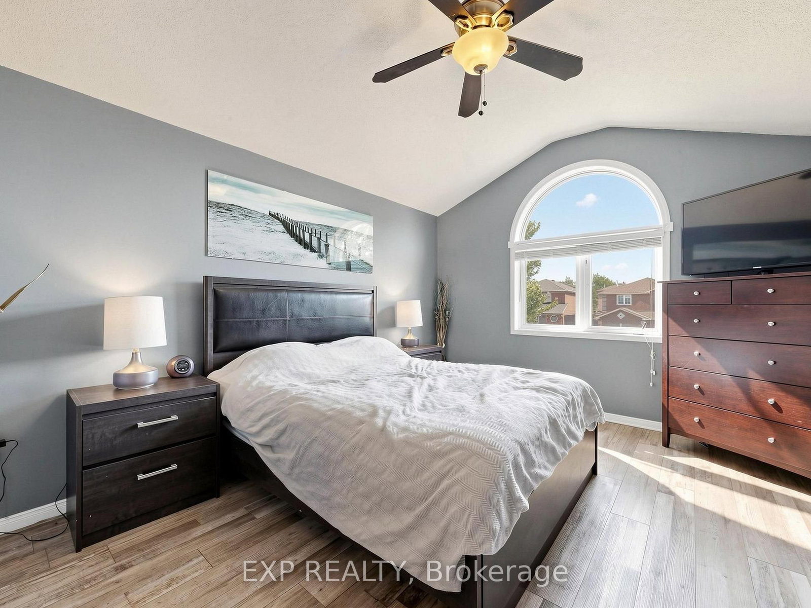 6 Booth Lane • Barrie, ON photo 16