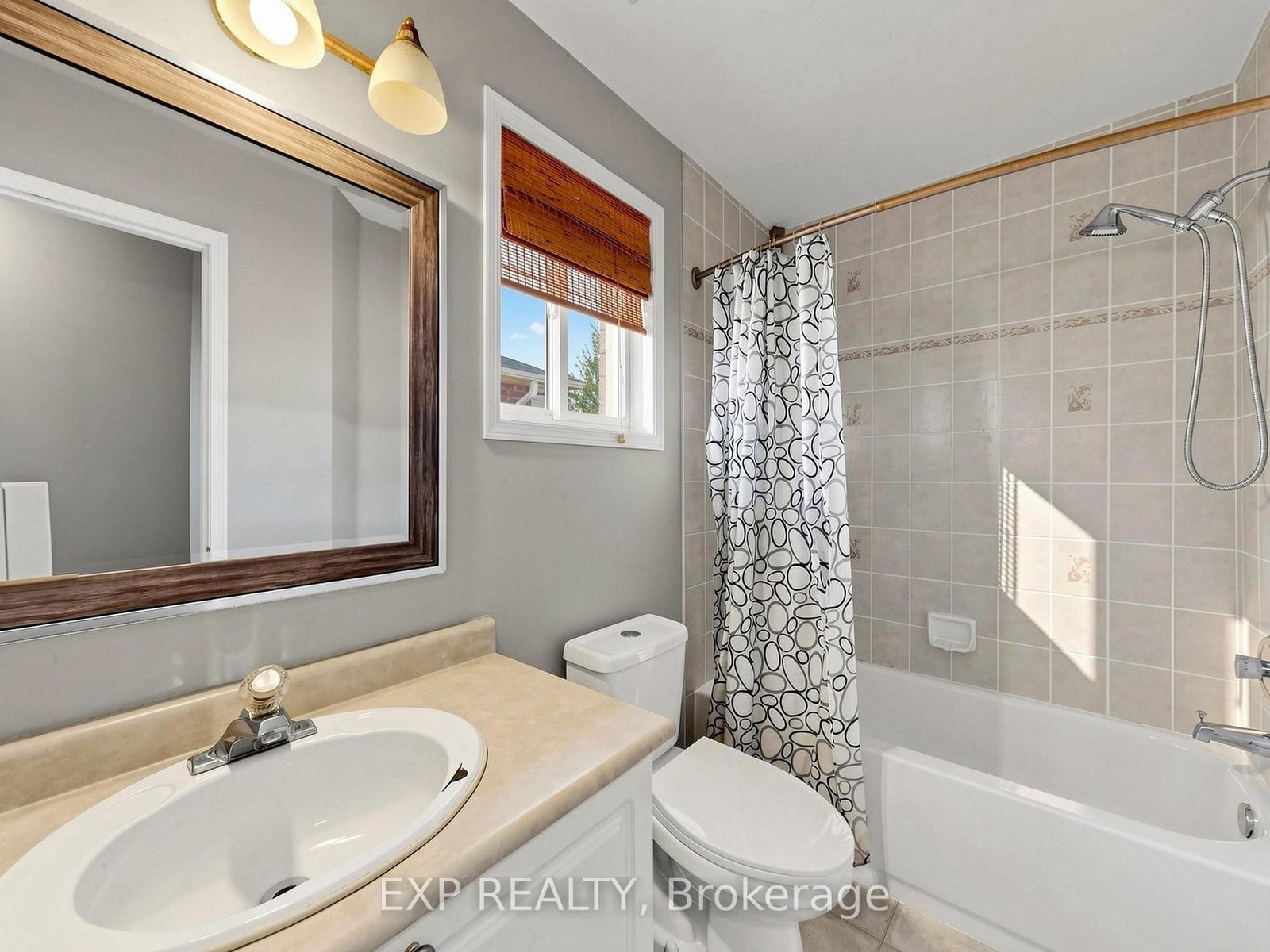 6 Booth Lane • Barrie, ON photo 20