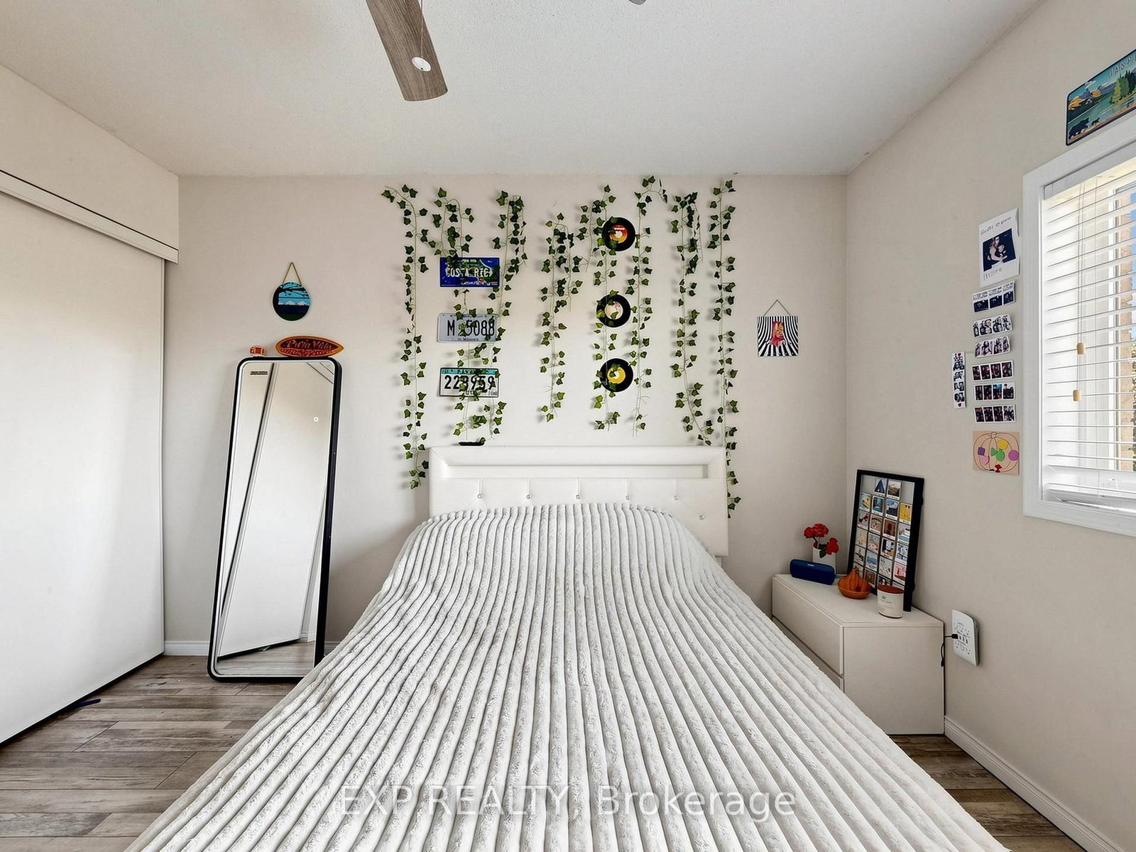 6 Booth Lane • Barrie, ON photo 24