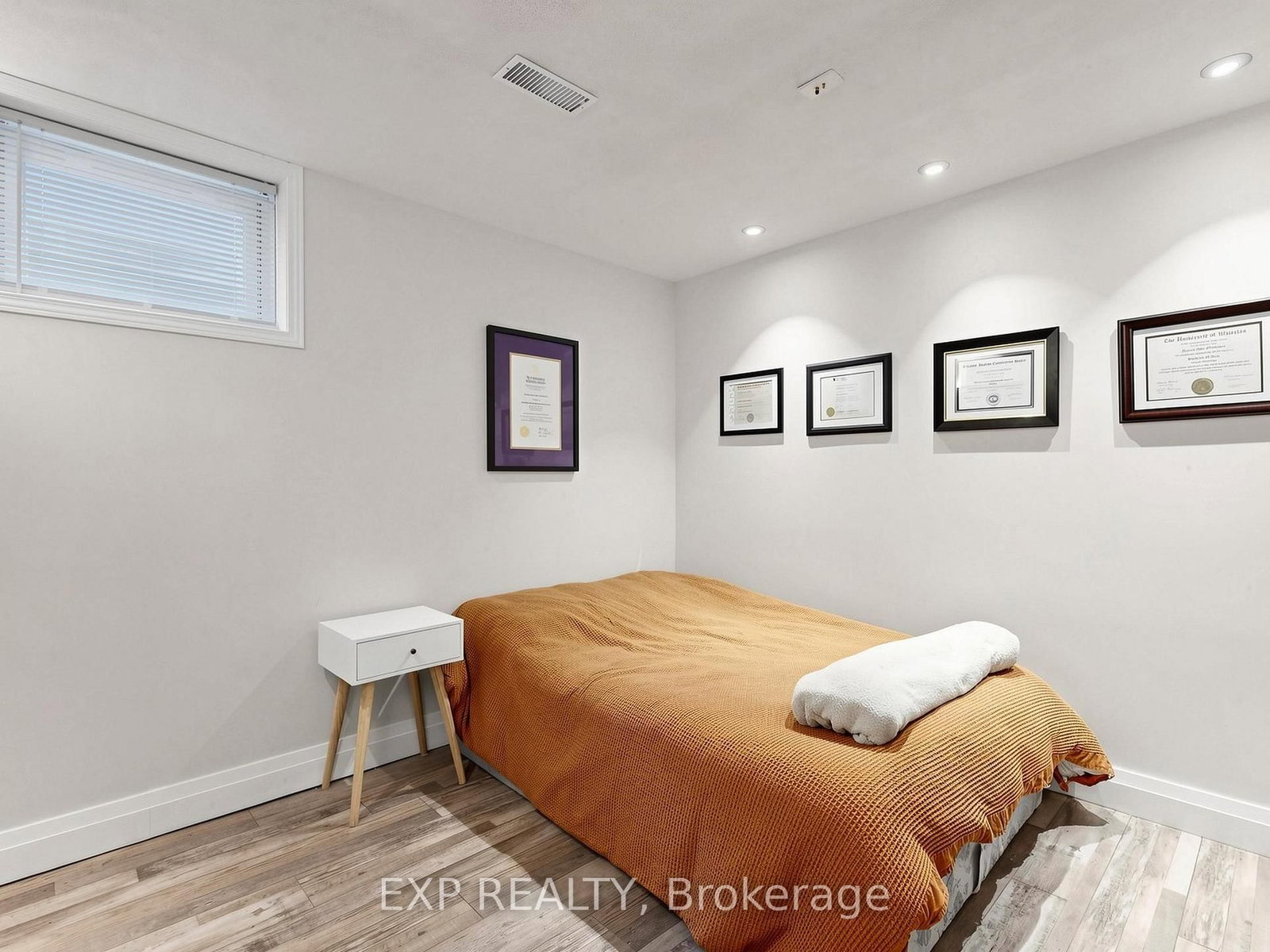 6 Booth Lane • Barrie, ON photo 39