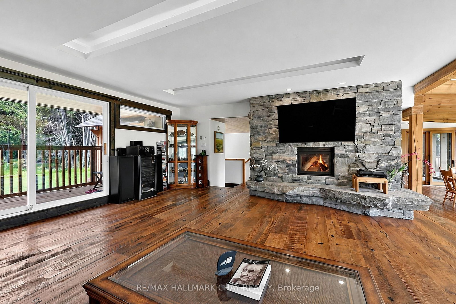 1507 Hendrie Road • Springwater, ON photo 16