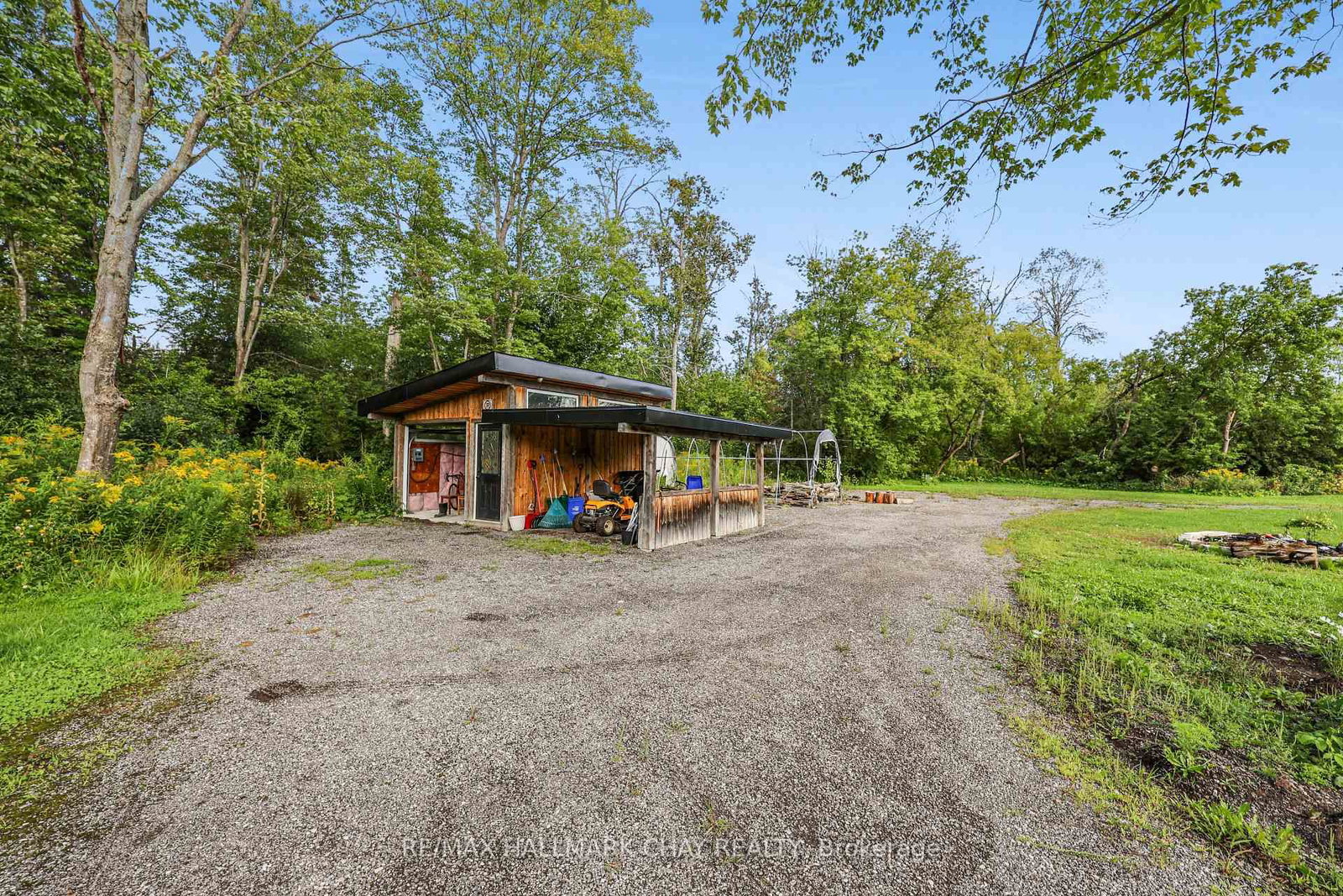 1507 Hendrie Road • Springwater, ON photo 40