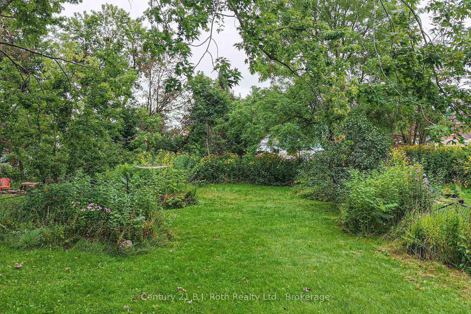 281 Nottawasaga Street • Orillia, ON photo 13