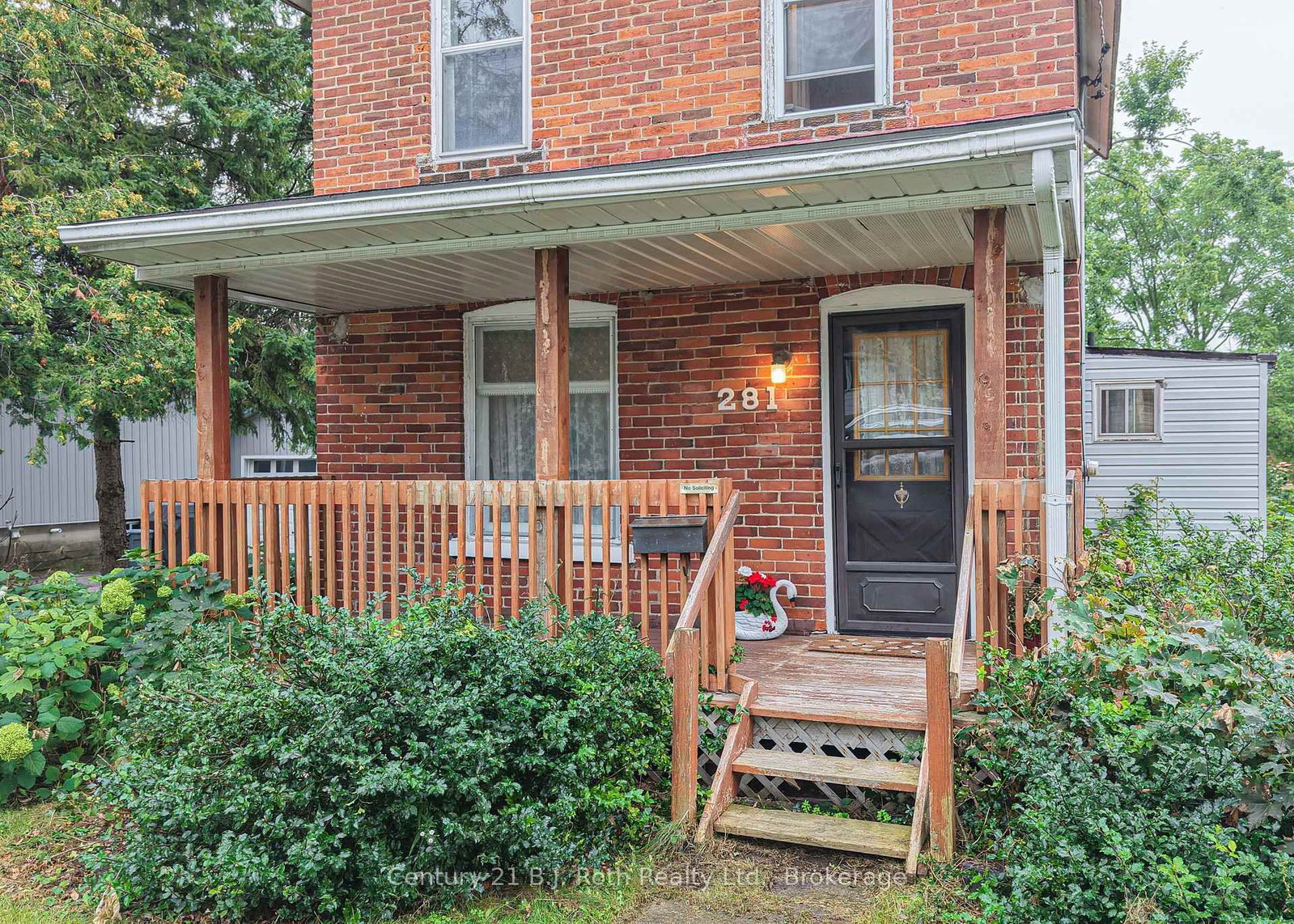 281 Nottawasaga Street • Orillia, ON photo 21