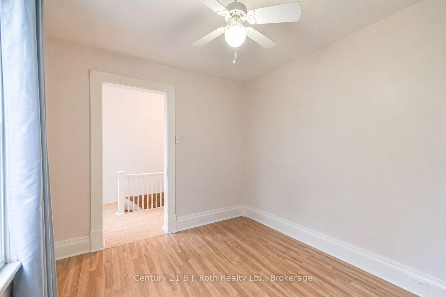 281 Nottawasaga Street • Orillia, ON photo 42