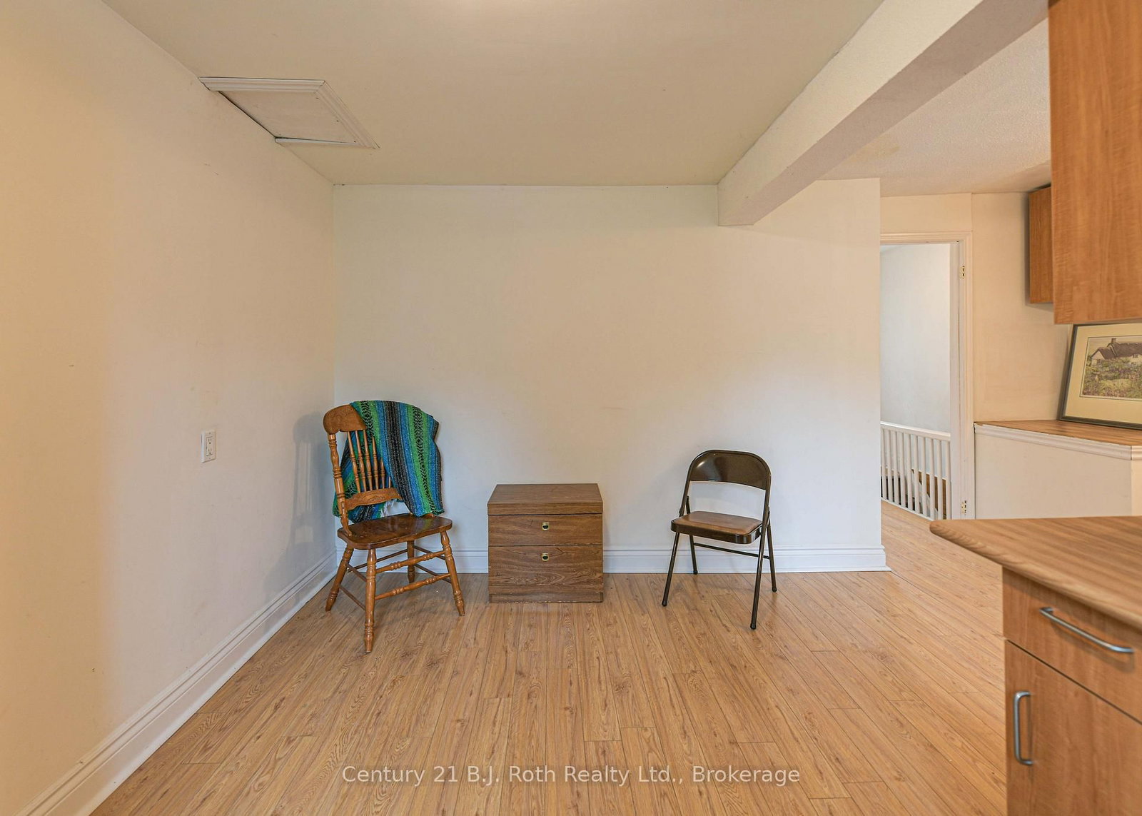 281 Nottawasaga Street • Orillia, ON photo 46