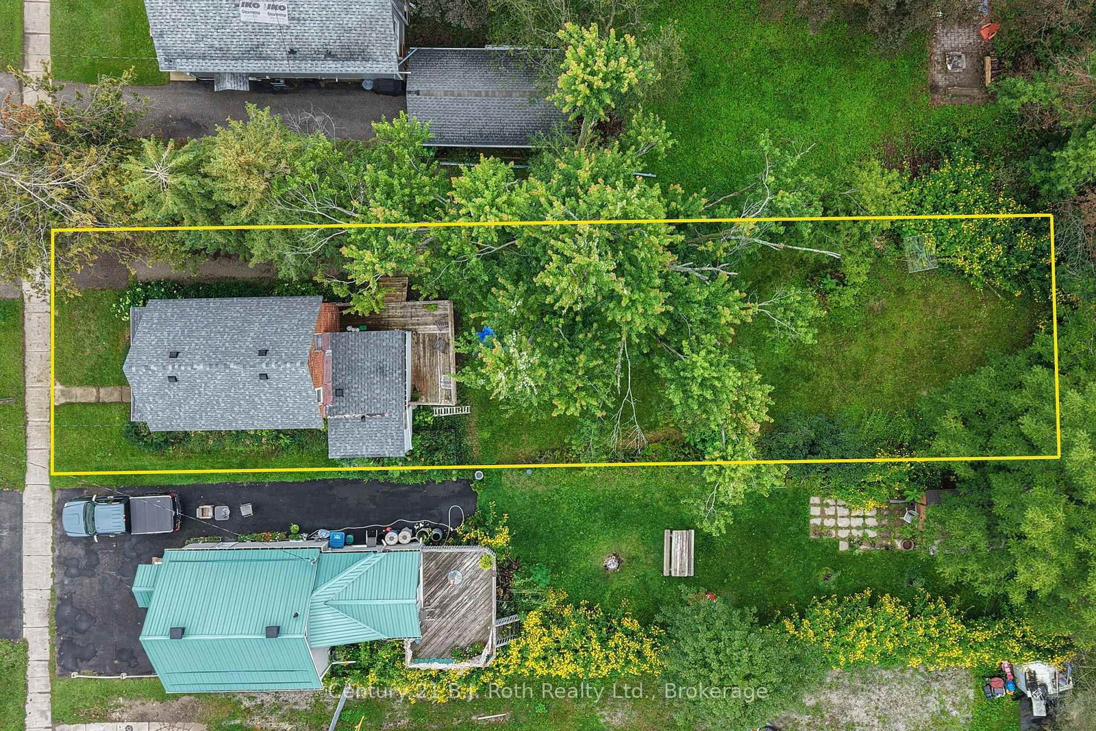 281 Nottawasaga Street • Orillia, ON photo 5