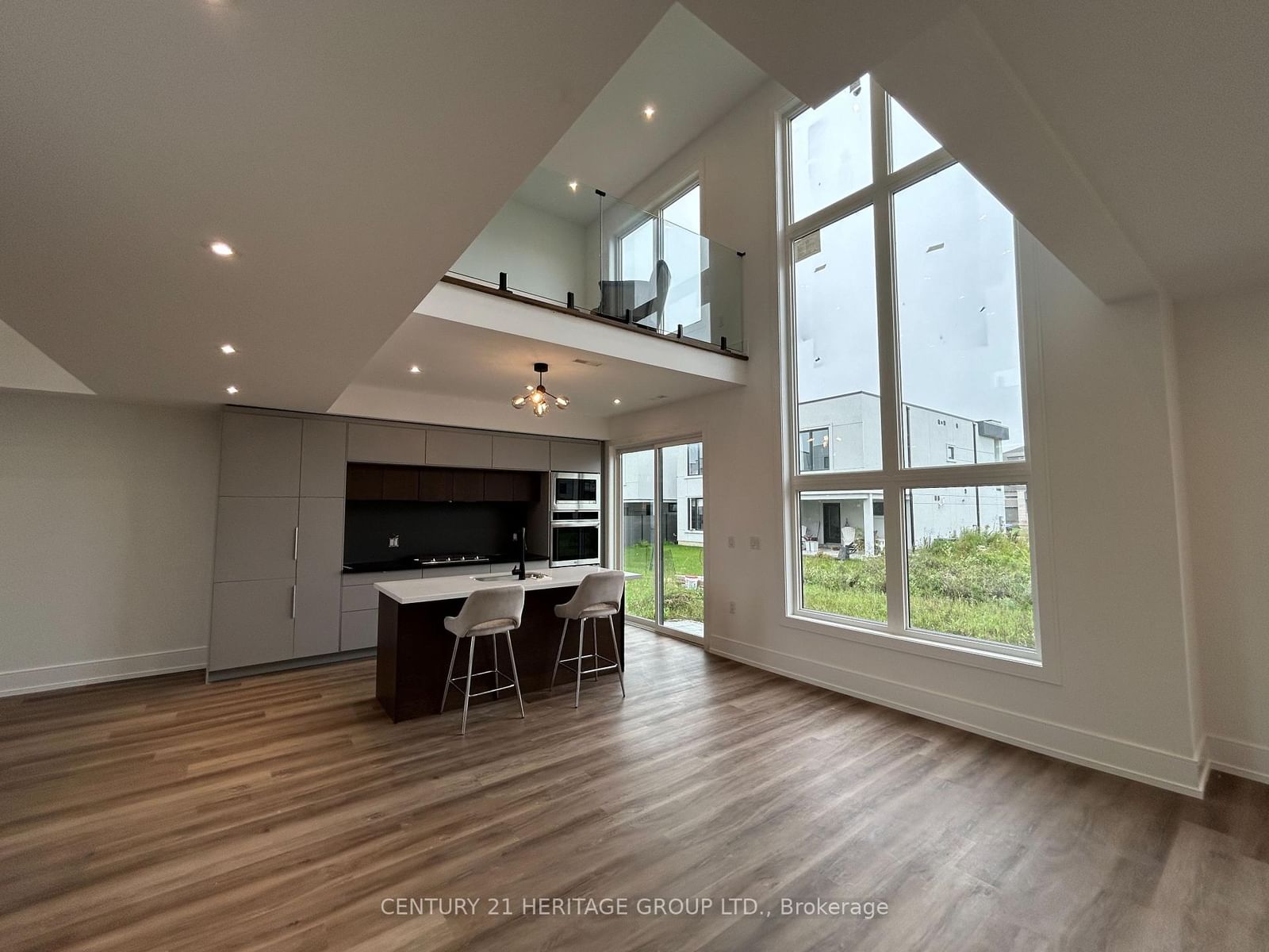 3714 Quayside Drive • Severn, ON photo 8