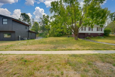 170 Berczy Street • Barrie, ON photo 6