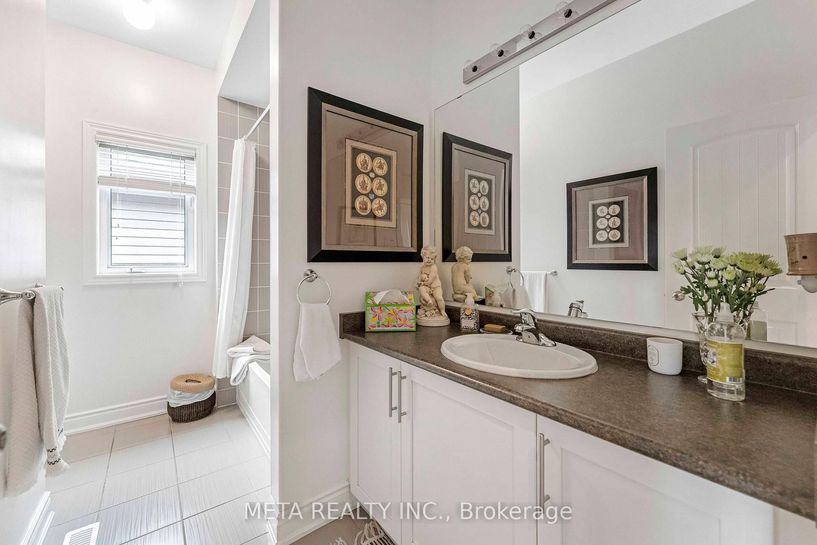 18 Hughes Street • Collingwood, ON photo 12