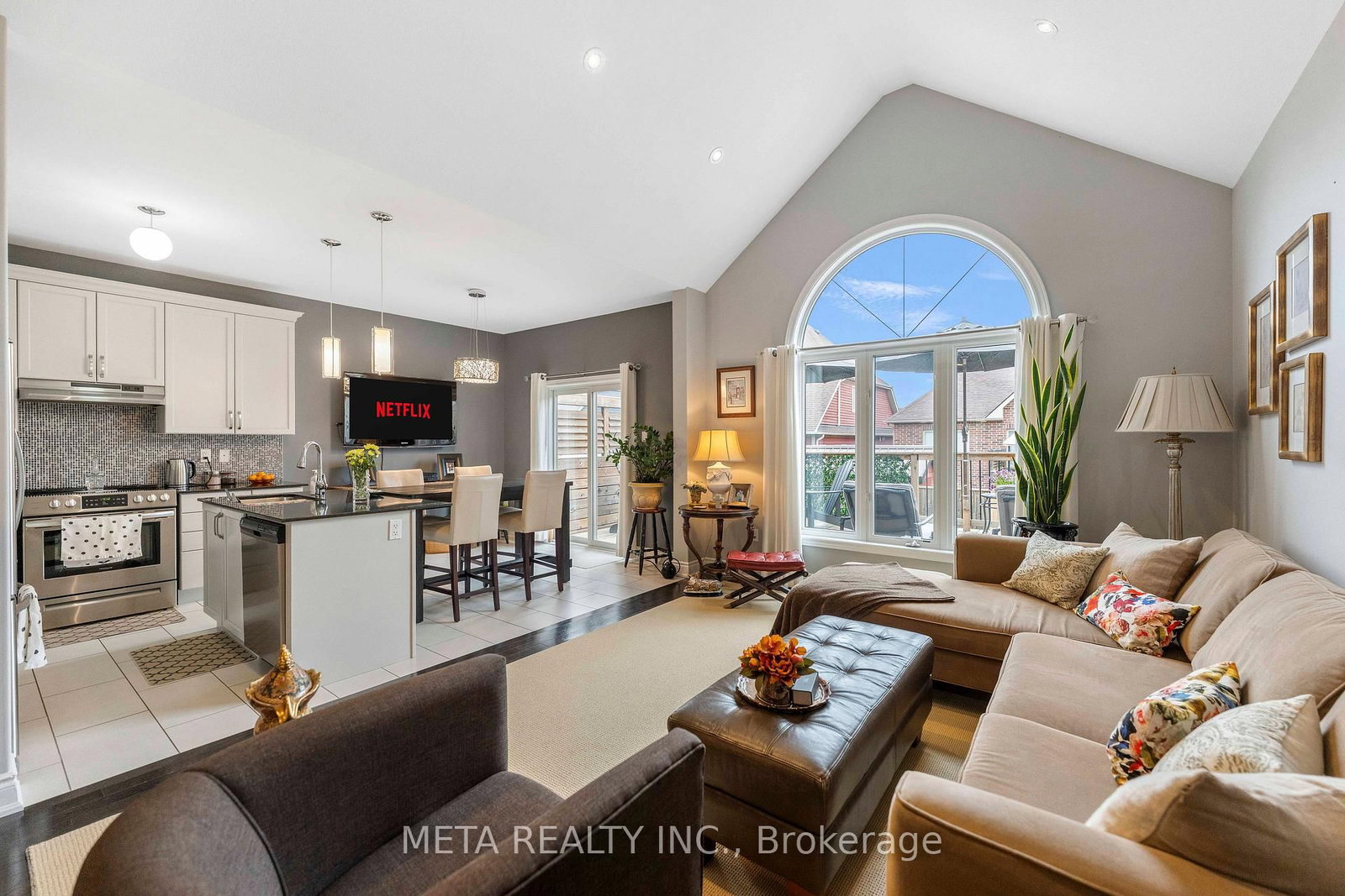 18 Hughes Street • Collingwood, ON photo 20