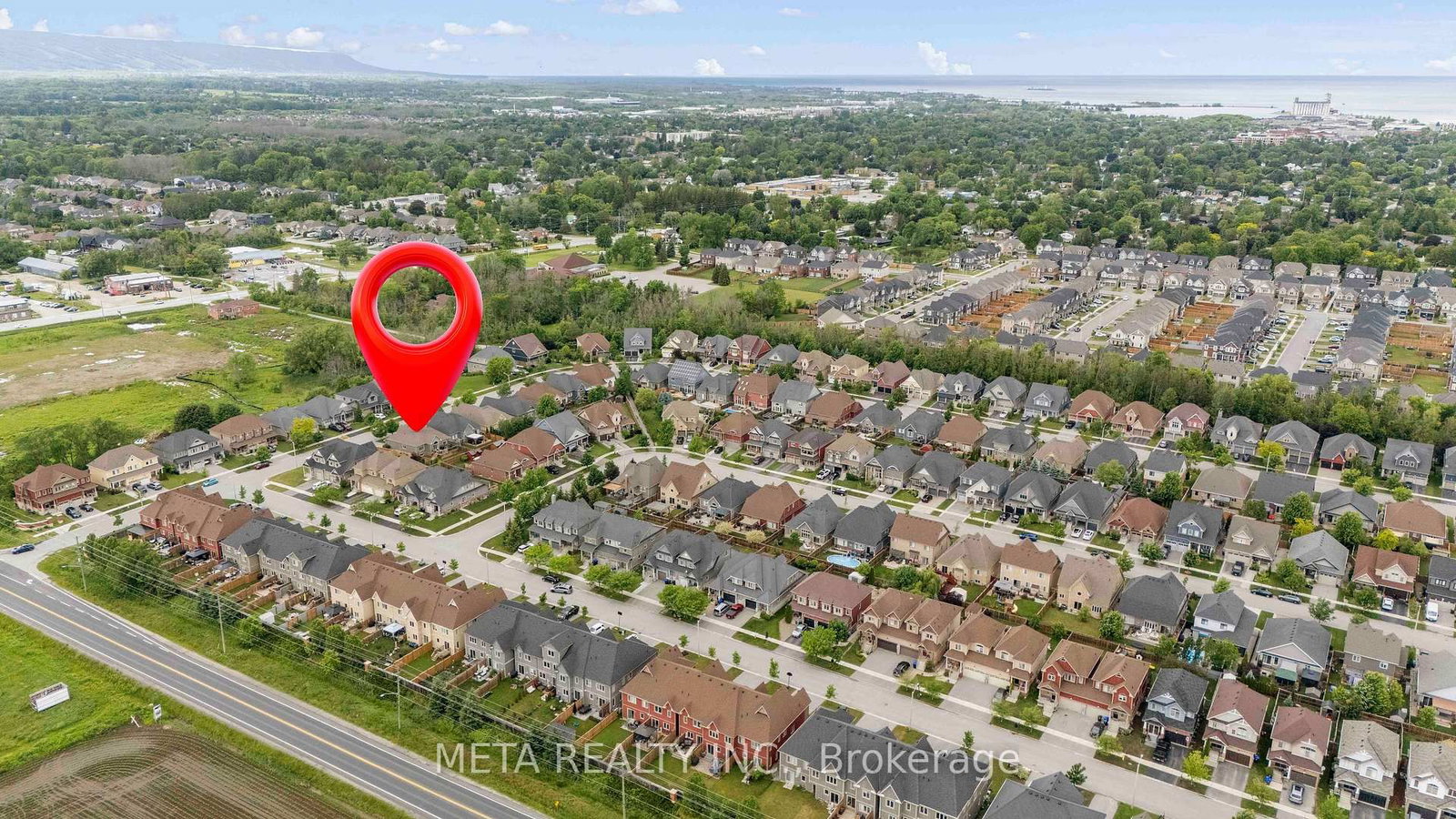 18 Hughes Street • Collingwood, ON photo 34