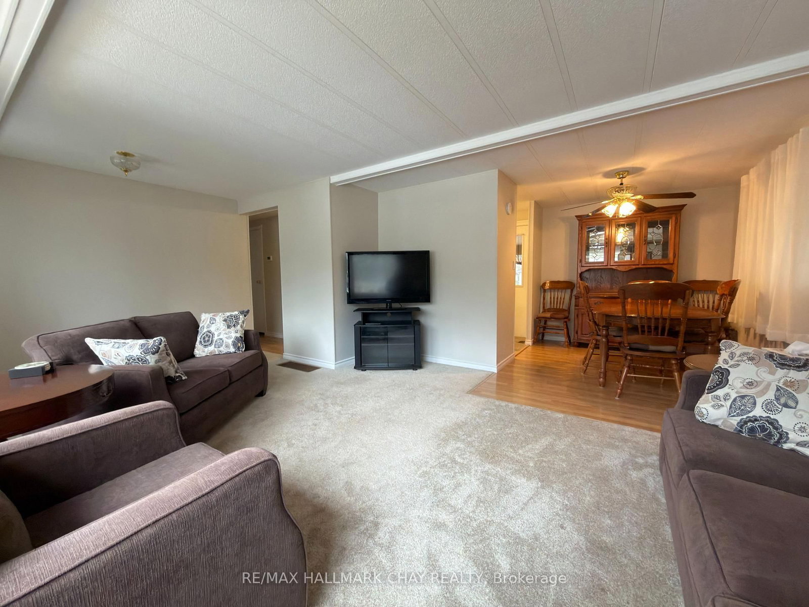13 Carruthers Street N • Wasaga Beach, ON photo 10