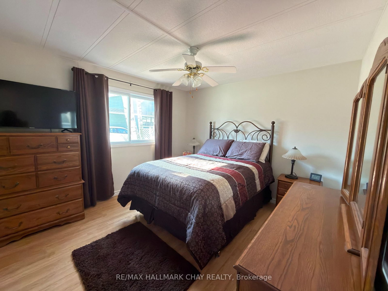 13 Carruthers Street N • Wasaga Beach, ON photo 15