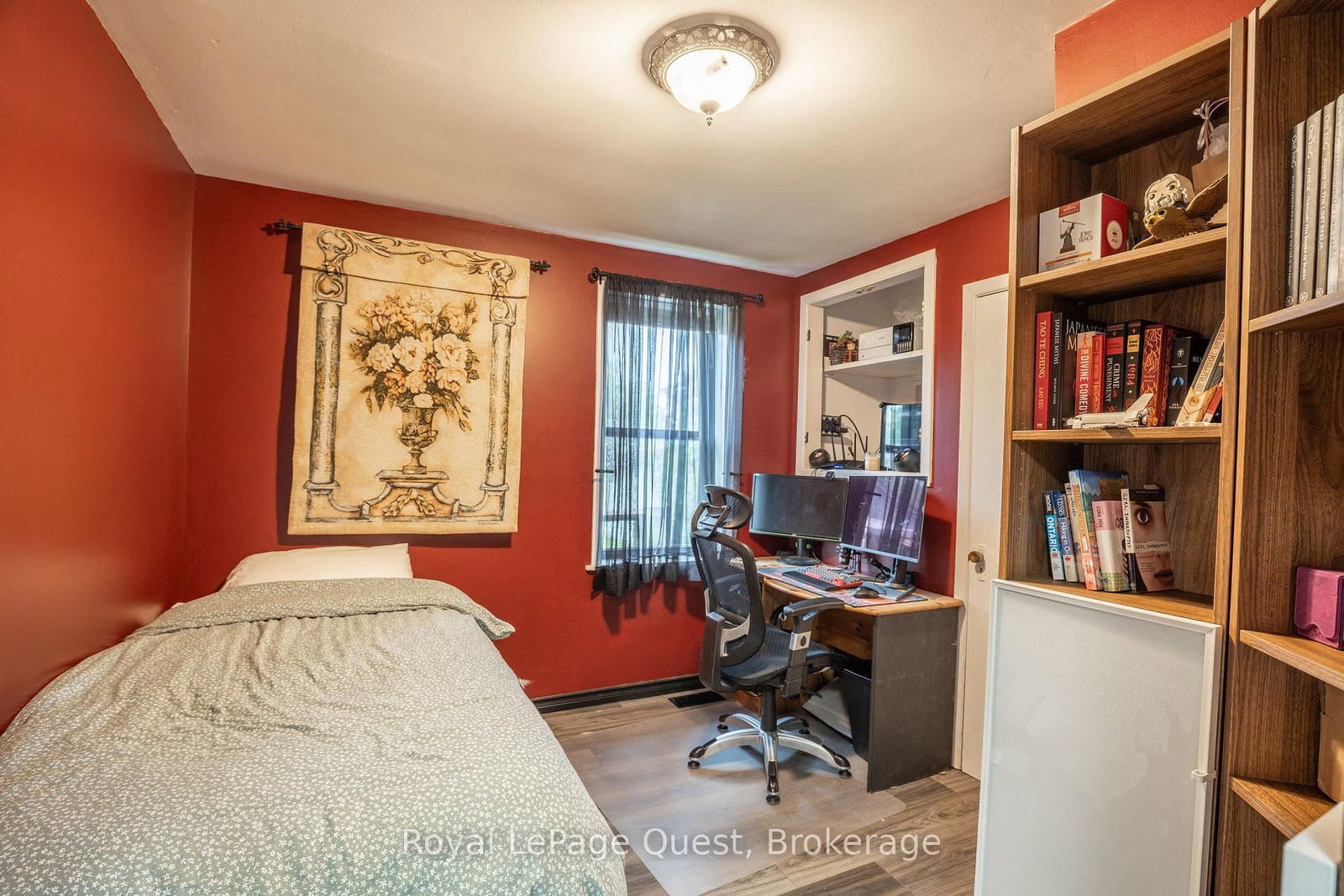 22 Creighton Street S • Orillia, ON photo 16
