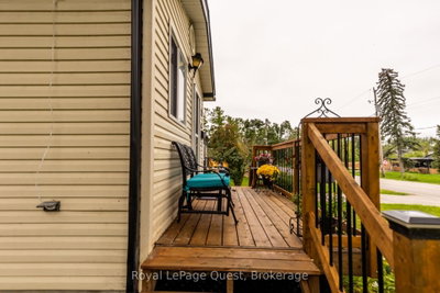 22 Creighton Street S • Orillia, ON photo 3