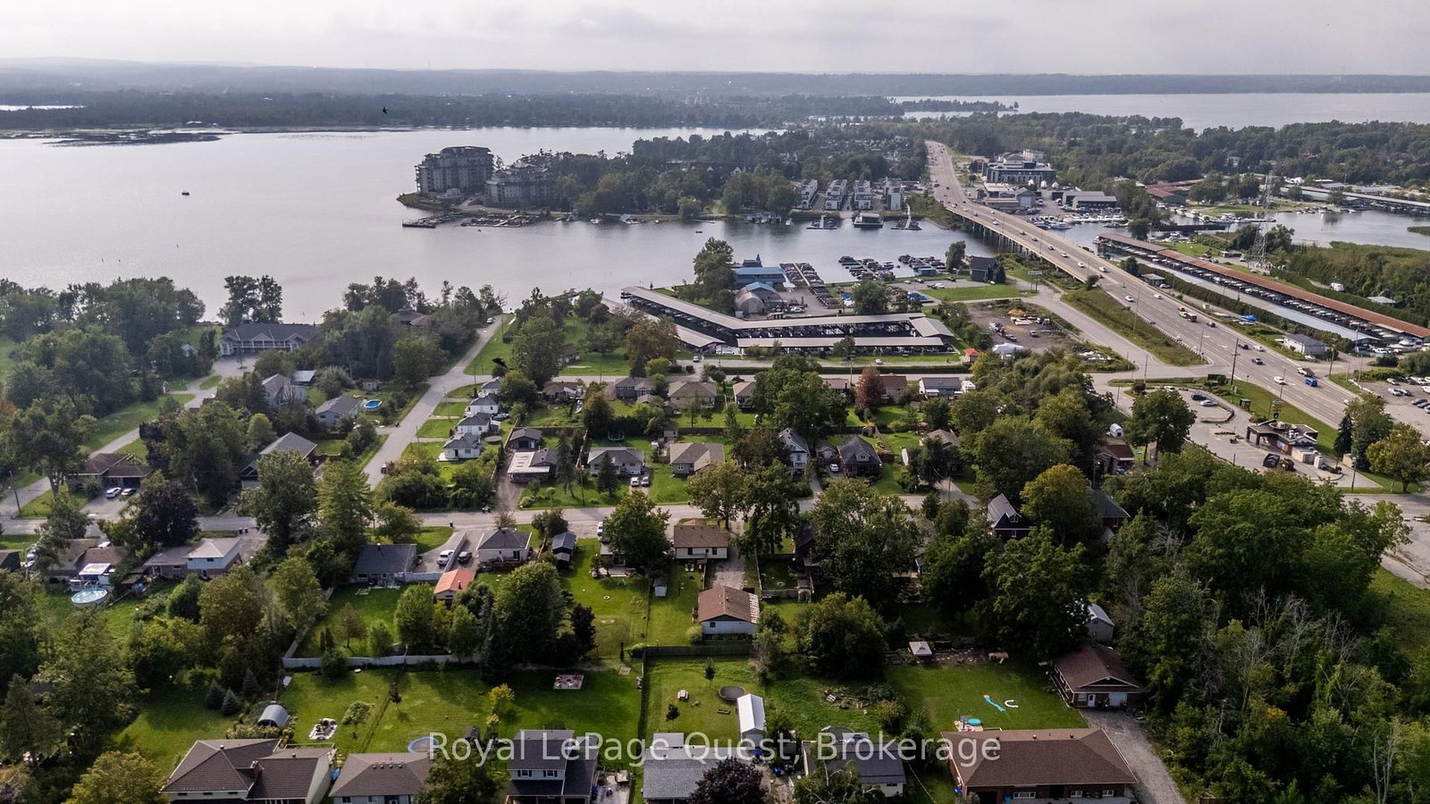 22 Creighton Street S • Orillia, ON photo 5