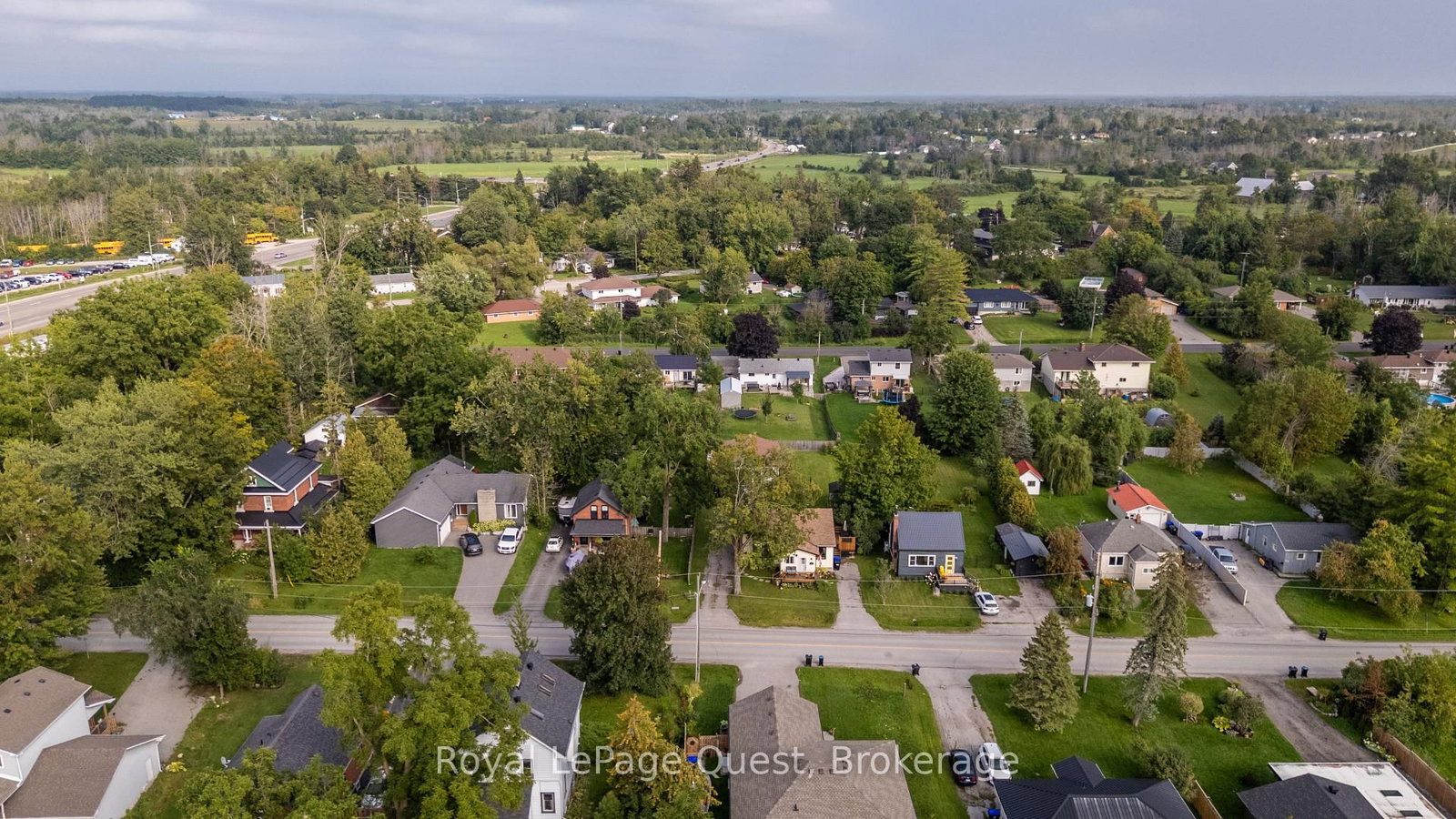 22 Creighton Street S • Orillia, ON photo 6