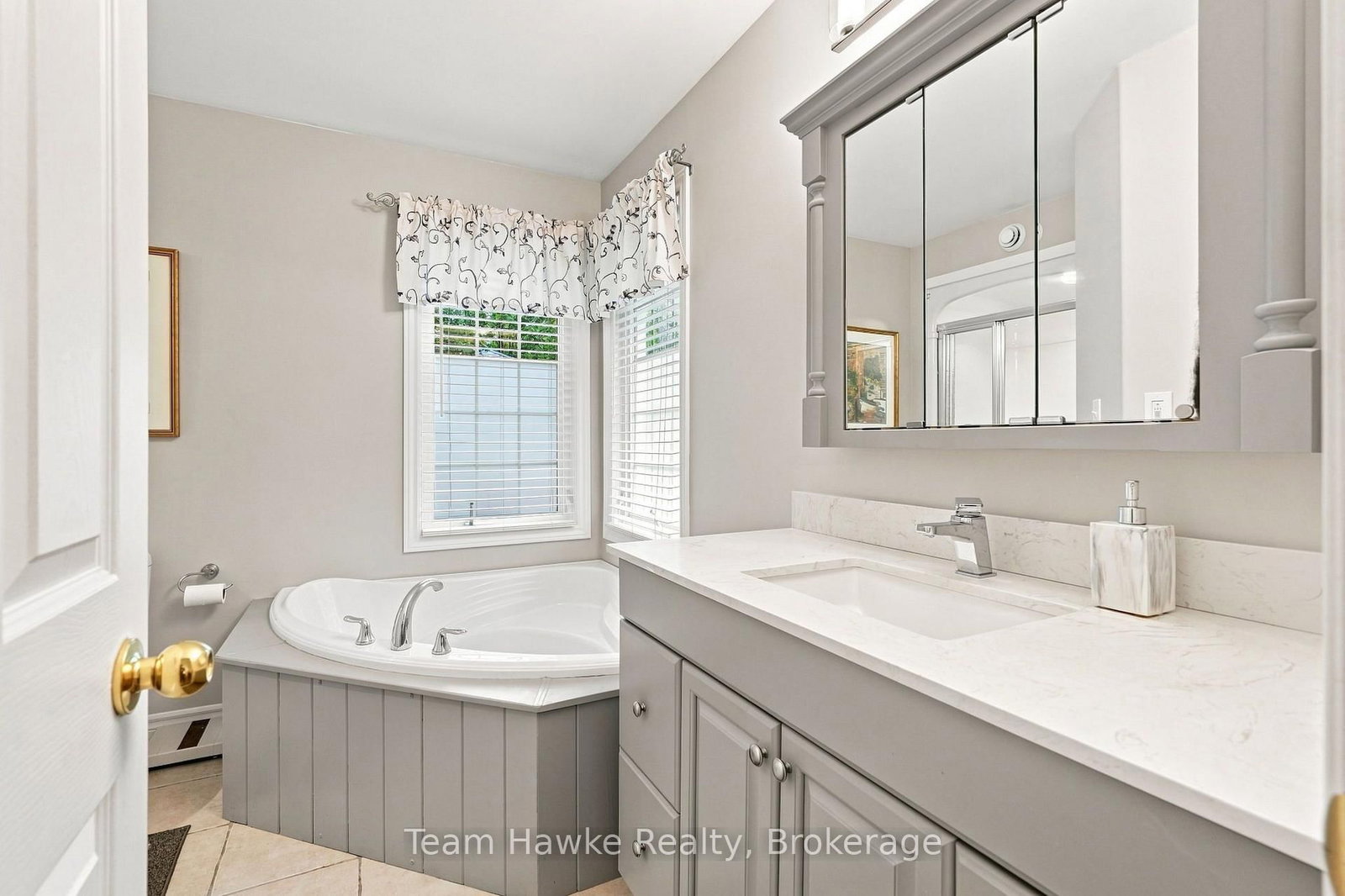 27 Johnston Street • Tiny, ON photo 20