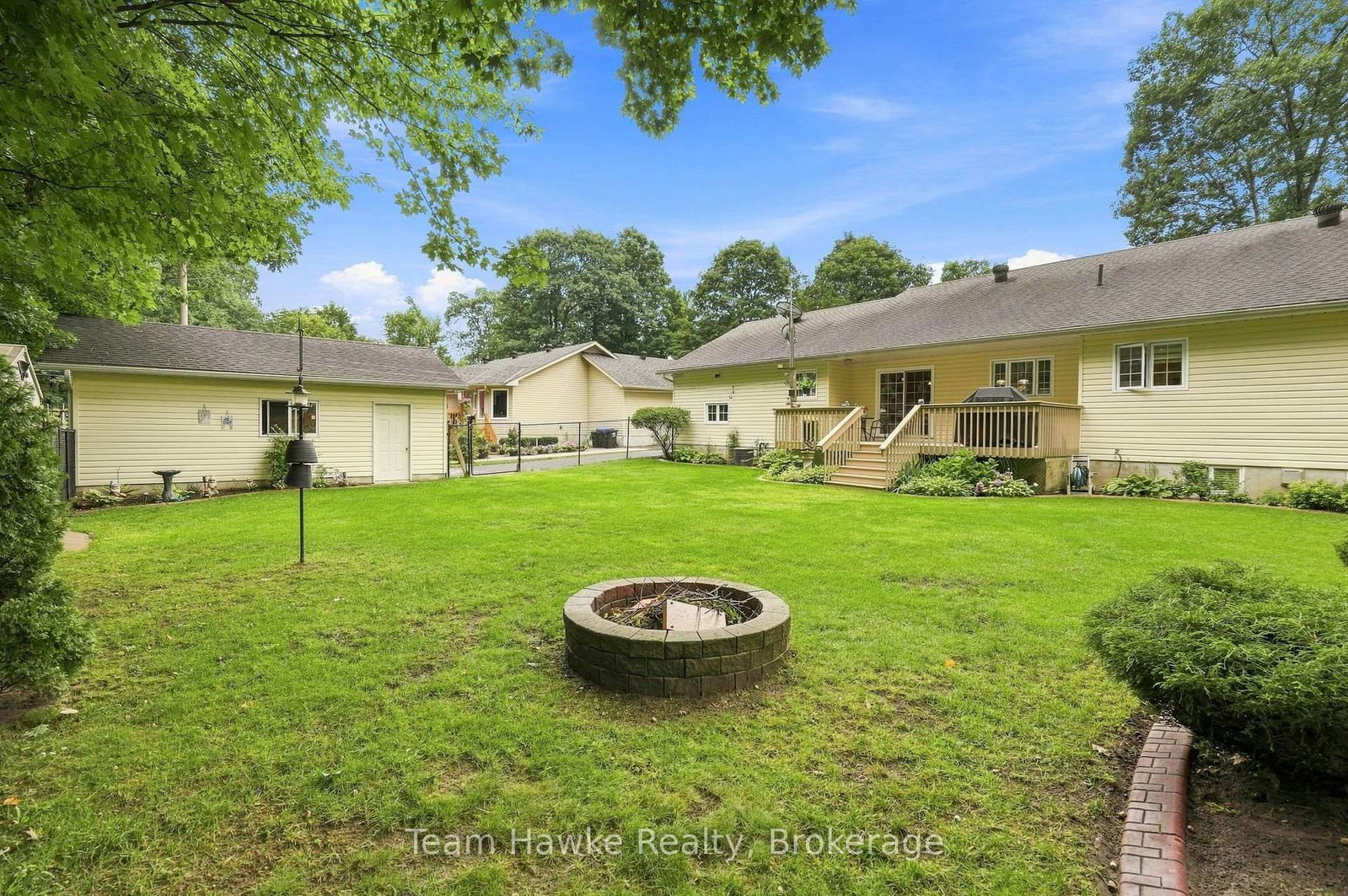27 Johnston Street • Tiny, ON photo 39