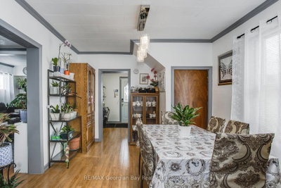 470 Manly Street • Midland, ON photo 5