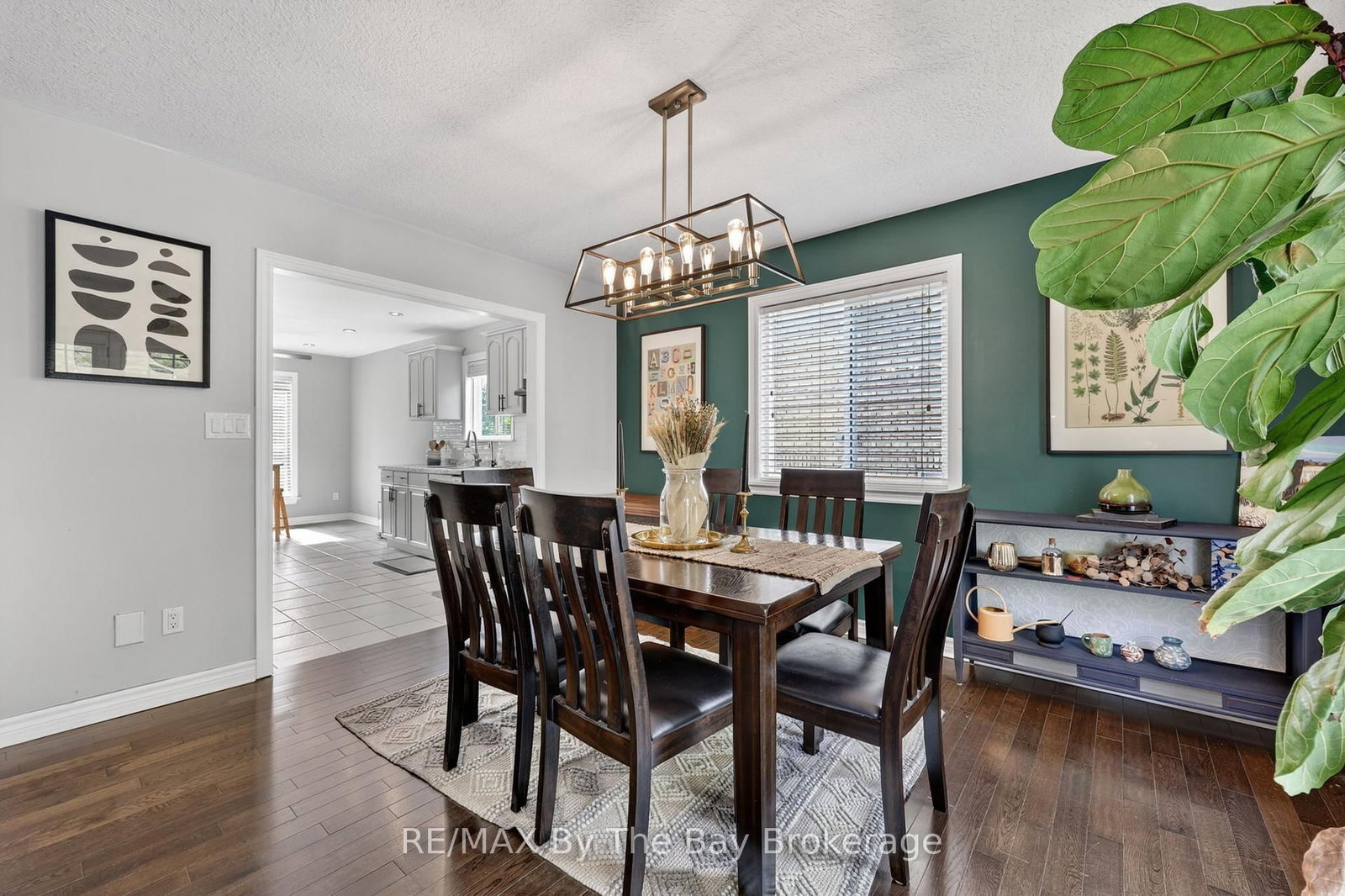 326 Golf Course Road • Wasaga Beach, ON photo 11