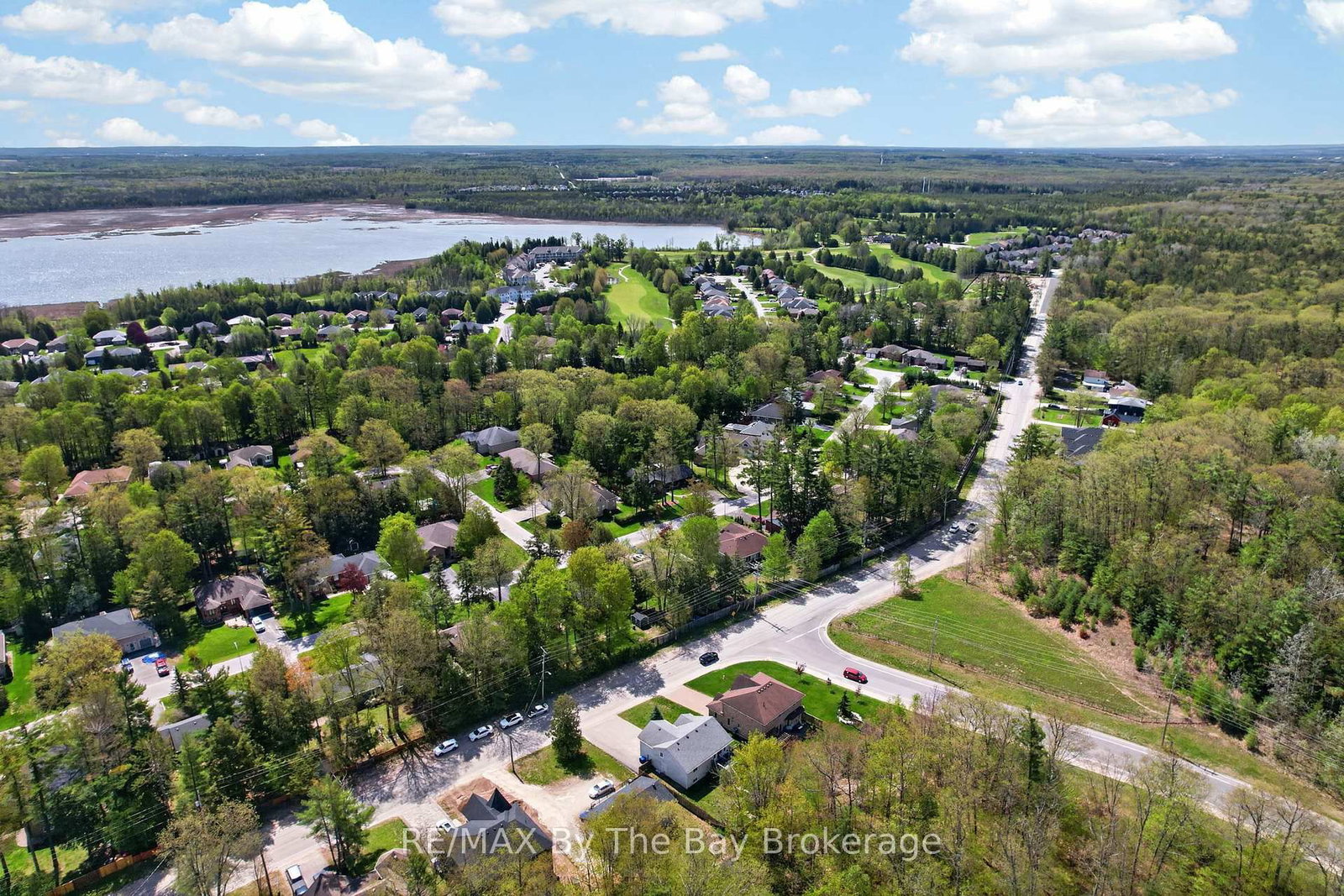 326 Golf Course Road • Wasaga Beach, ON photo 43