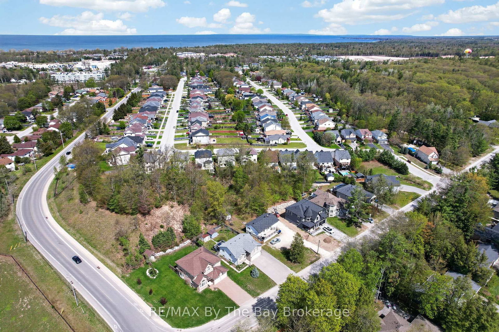 326 Golf Course Road • Wasaga Beach, ON photo 44