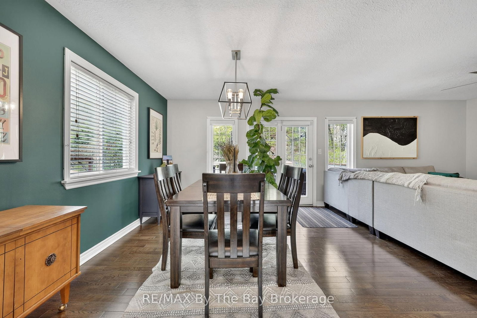 326 Golf Course Road • Wasaga Beach, ON photo 9