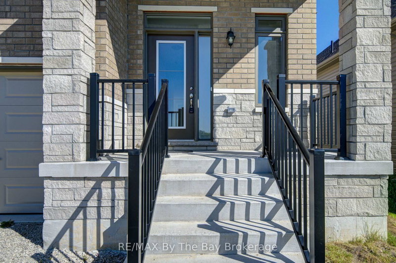 15 Union Boulevard