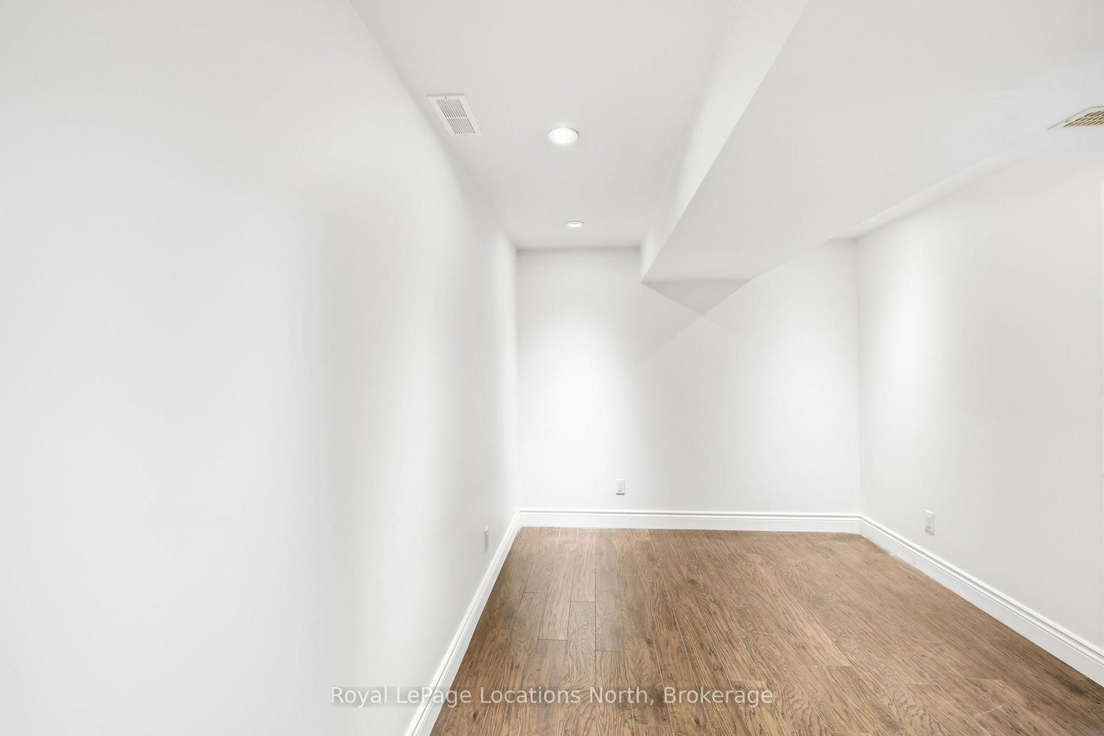 15 Clark Street • Collingwood, ON photo 27