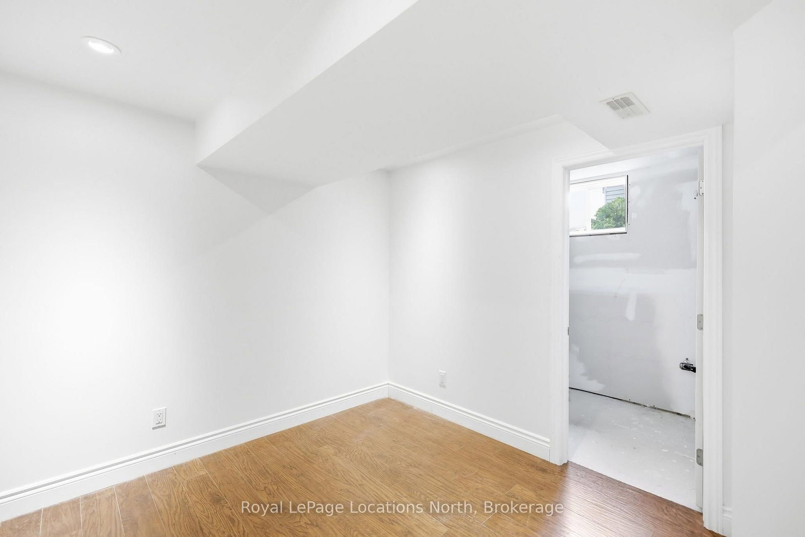 15 Clark Street • Collingwood, ON photo 28