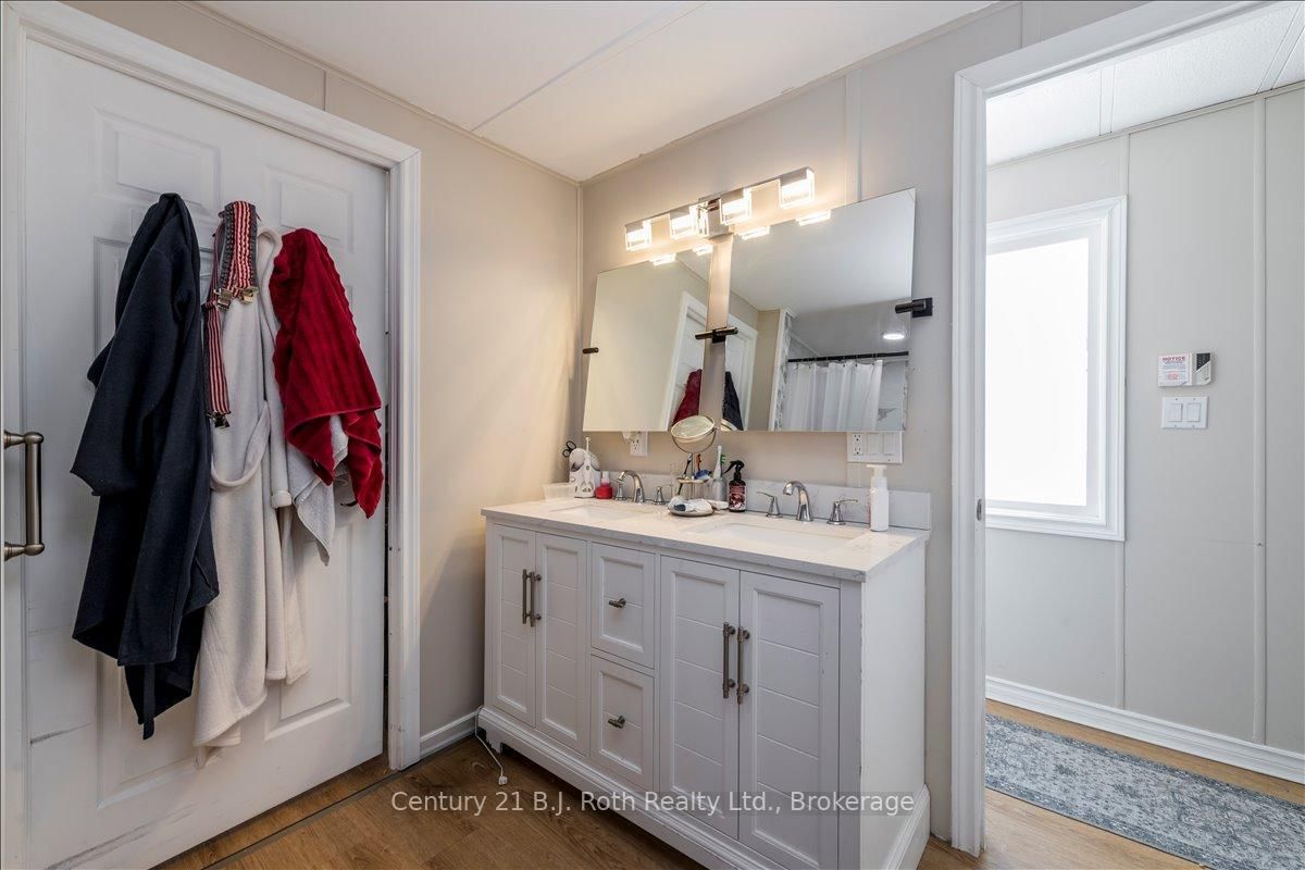 1 Smiths Lane • Midland, ON photo 16