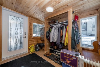 1 Smiths Lane • Midland, ON photo 4