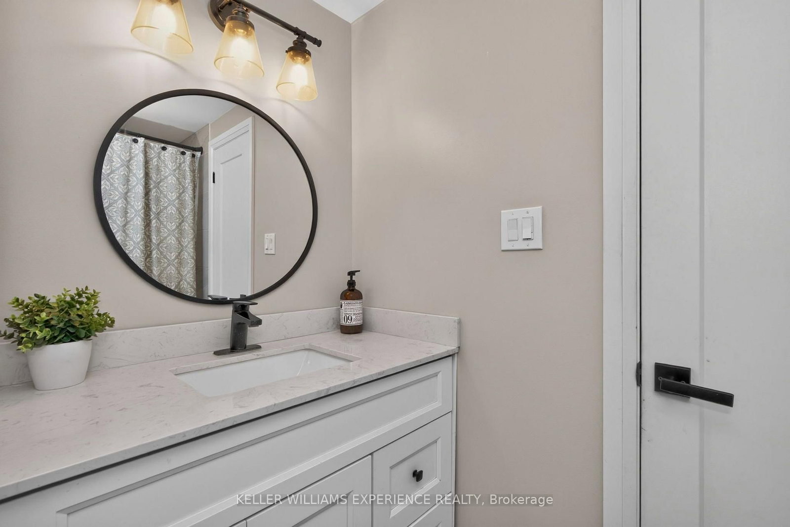 38 Kenwell Crescent • #9 • Barrie, ON photo 22