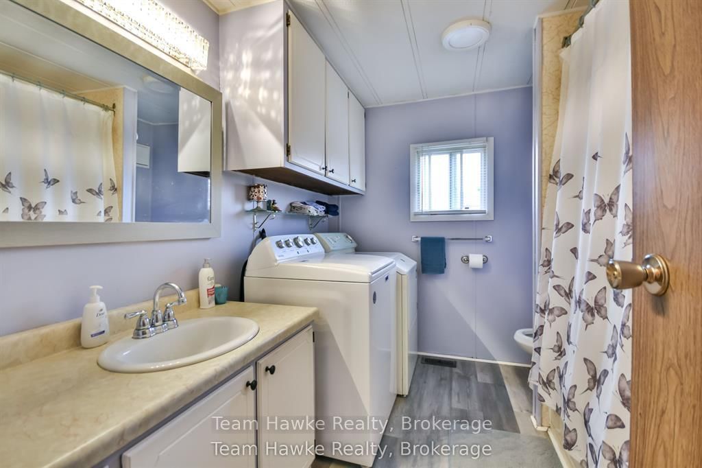48 Northland Drive • Midland, ON photo 16
