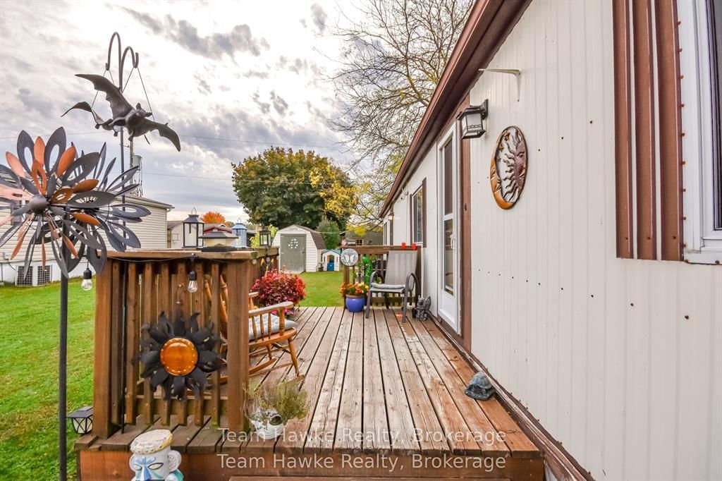 48 Northland Drive • Midland, ON photo 4