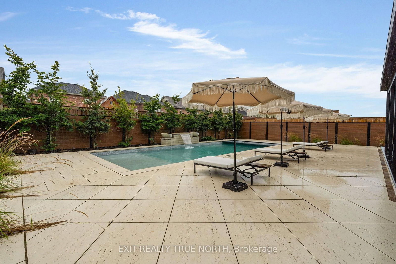 106 Rugman Crescent • Springwater, ON photo 14
