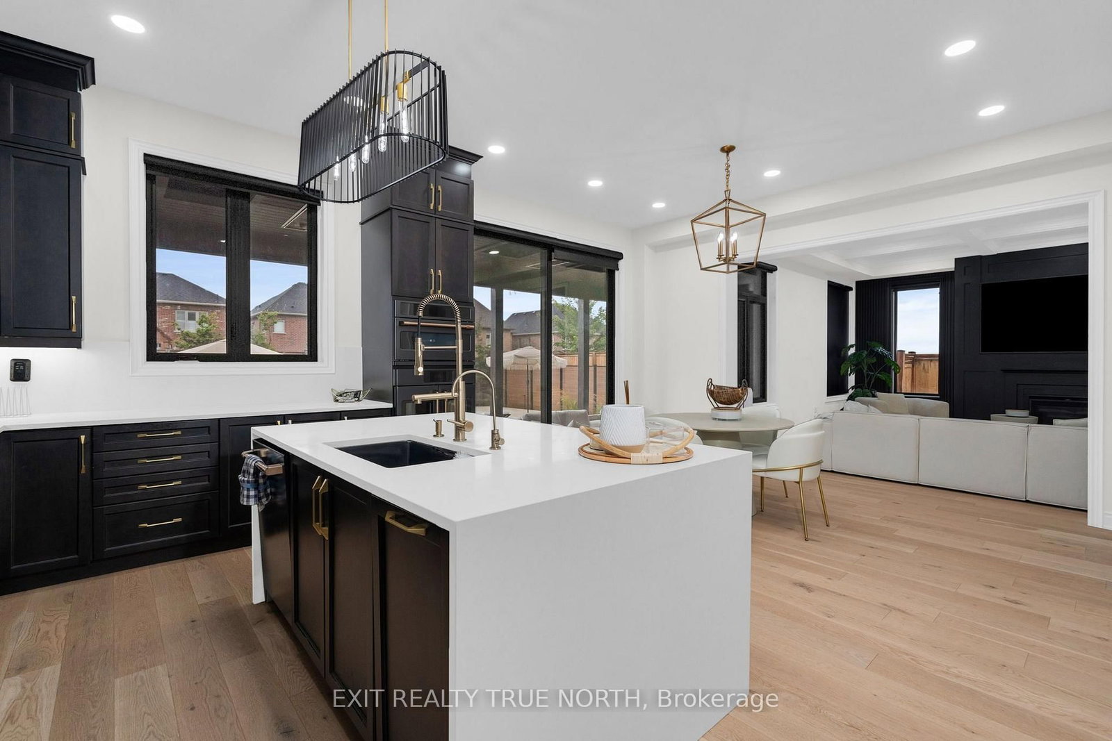 106 Rugman Crescent • Springwater, ON photo 21