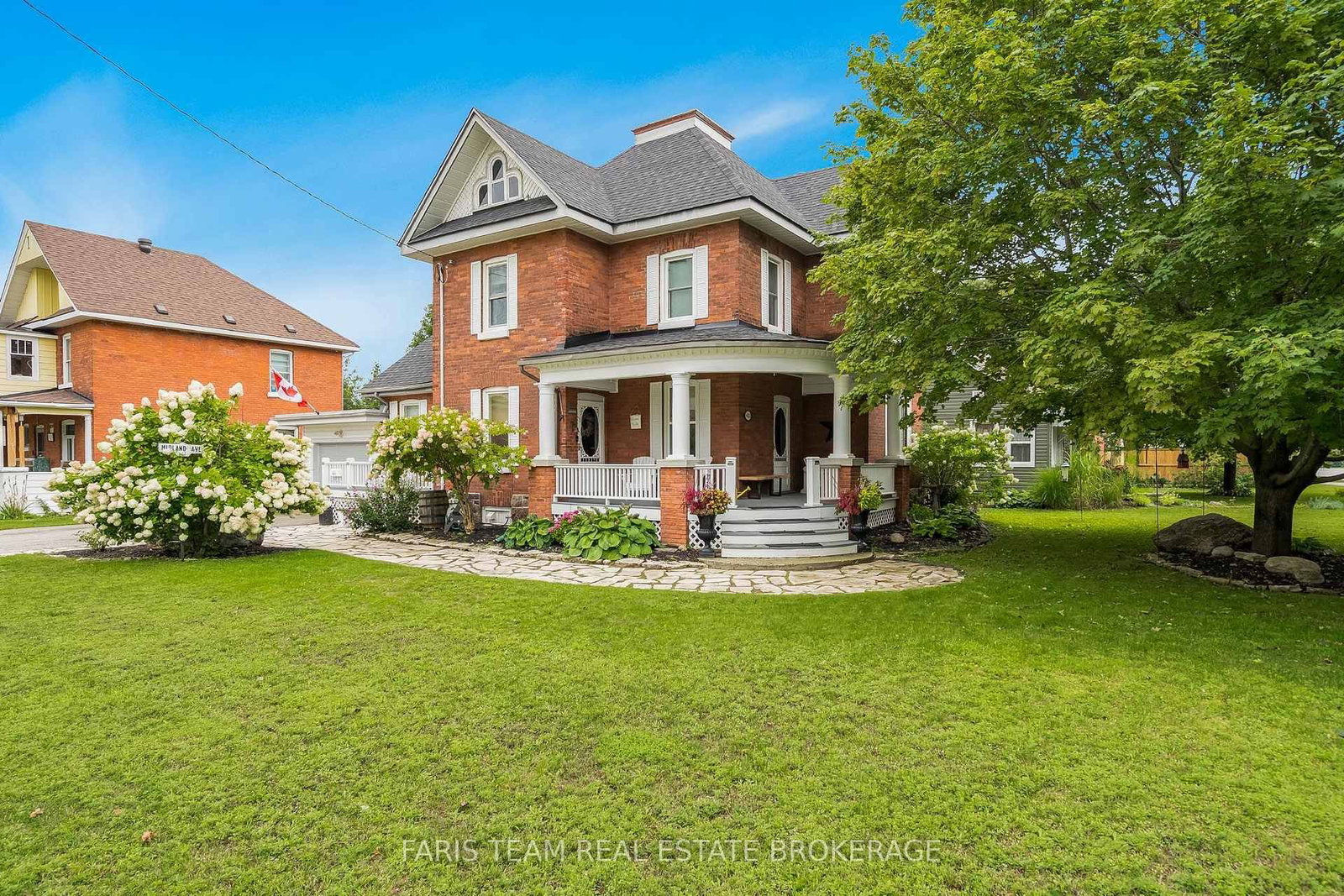 421 Midland Avenue • Midland, ON photo 3